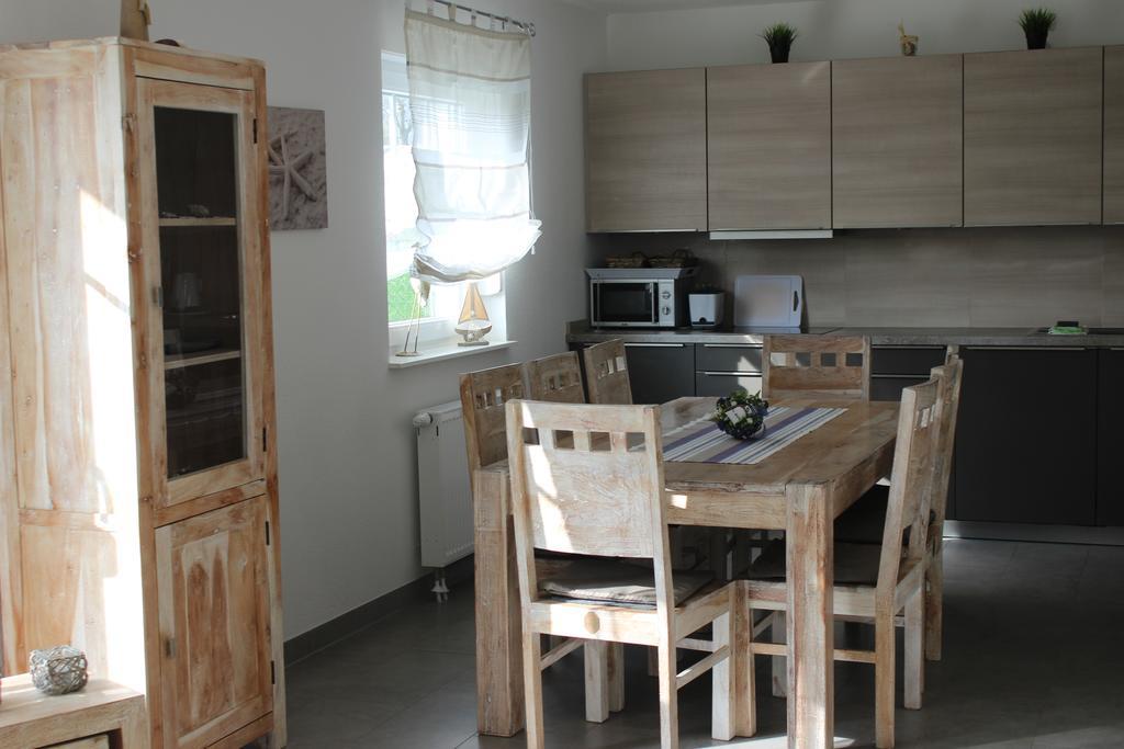 Ferienwohnanlage Schwabe Mit Schwimmbad Apartment Rerik Room photo