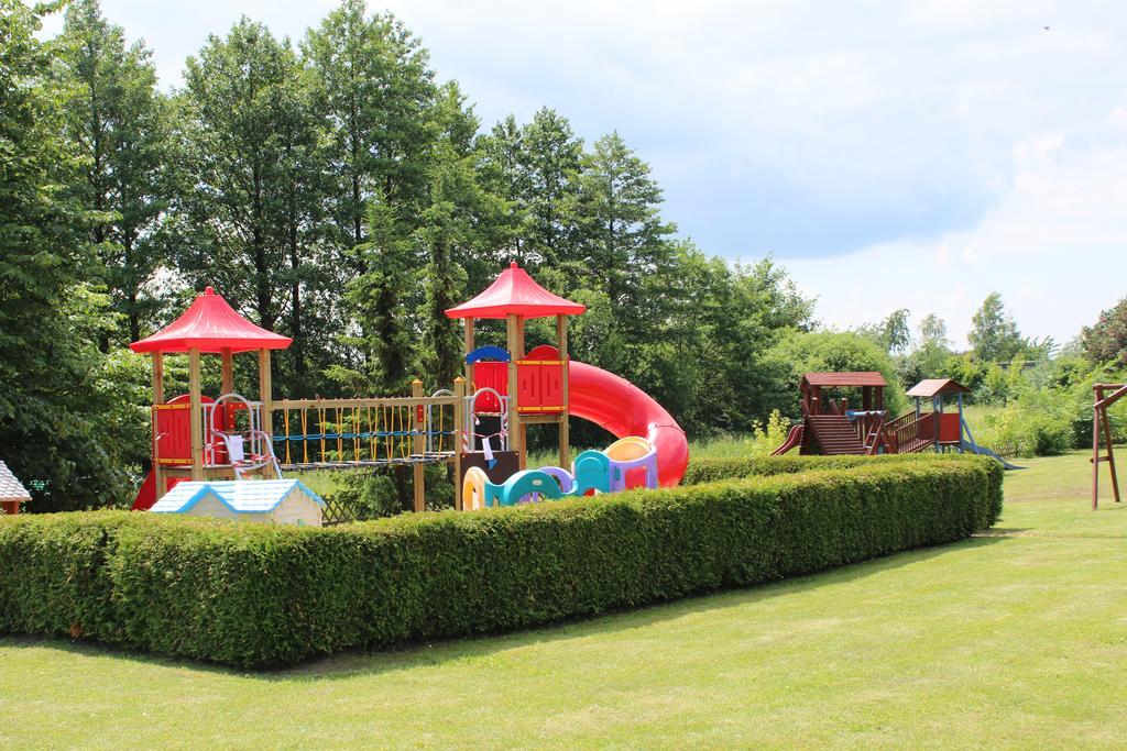 Ferienwohnanlage Schwabe Mit Schwimmbad Apartment Rerik Exterior photo