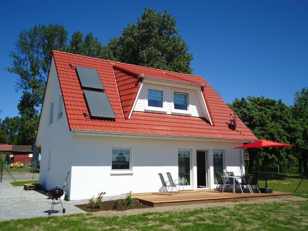 Ferienwohnanlage Schwabe Mit Schwimmbad Apartment Rerik Exterior photo